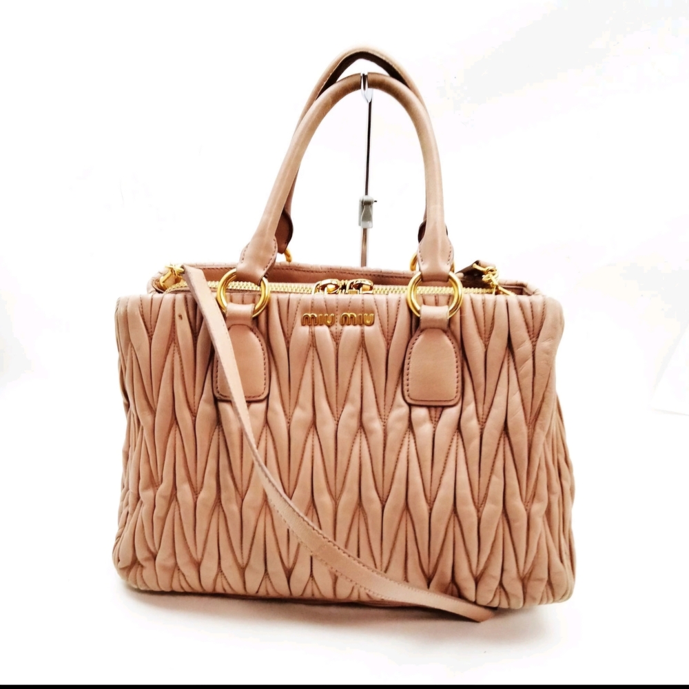 Miu Miu Light Pink Quilted Leather Handbag Authentic In Excellent Condition